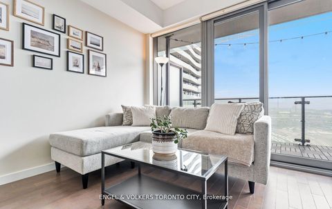 Photo 17 at 2105 - 70 Distillery Lane, Waterfront Communities C8, Toronto