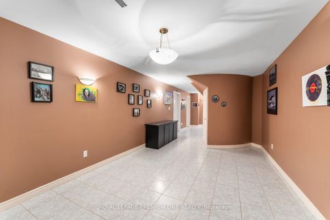 Photo 36 at 14 Bradmore Avenue, Pelmo Park W5, Toronto