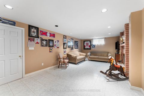 Photo 41 at 14 Bradmore Avenue, Pelmo Park W5, Toronto