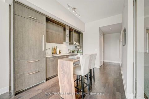 Photo 10 at 1114 - 3018 Yonge Street, Lawrence Park South, Toronto