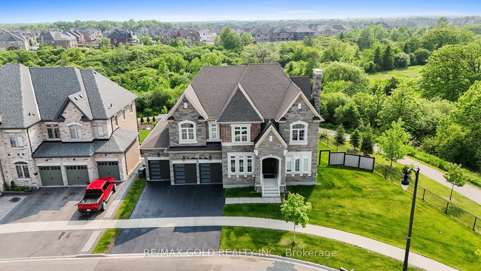 40 Autumn Olive Way, Toronto Gore Rural Estate, Brampton 2