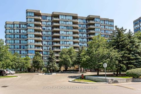 Photo 0 at 902 - 81 Townsgate Drive, Yorkhill, Vaughan
