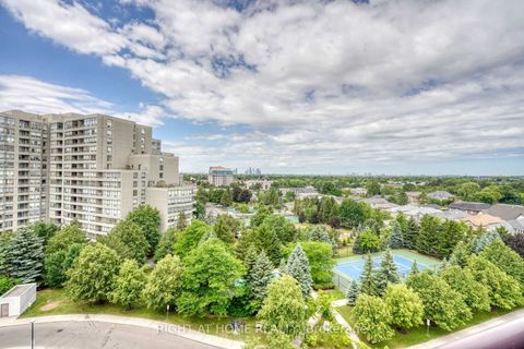 Photo 8 at 902 - 81 Townsgate Drive, Yorkhill, Vaughan