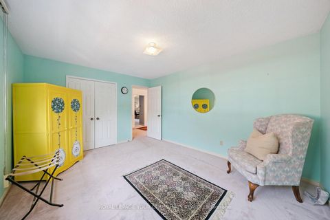 Photo 26 at 194 Carrington Drive, Mill Pond, Richmond Hill