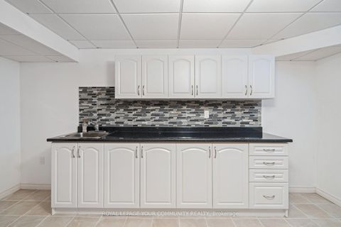 Photo 34 at 194 Carrington Drive, Mill Pond, Richmond Hill