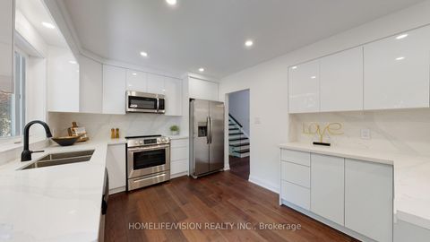 Photo 13 at 12 Flaremore Crescent, Bayview Village, Toronto