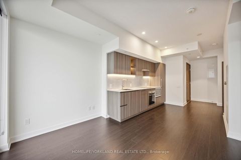 Photo 9 at 4205 - 17 Bathurst Street, Waterfront Communities C1, Toronto