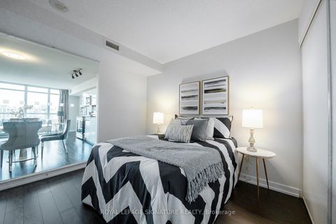 Photo 16 at 655 - 151 Dan Leckie Way, Waterfront Communities C1, Toronto
