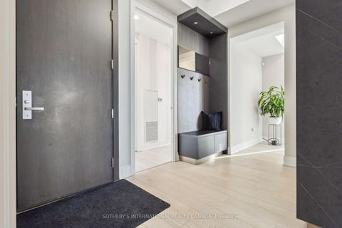 Photo 2 at 5405 - 1 Yorkville Avenue, Annex, Toronto
