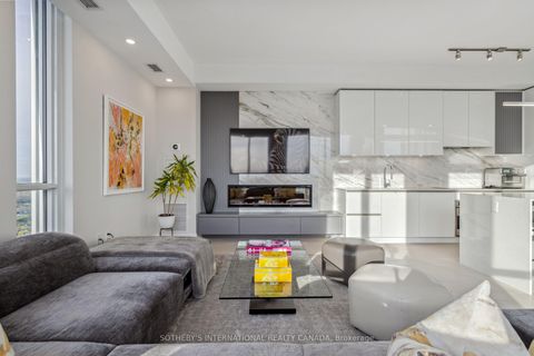 Photo 8 at 5405 - 1 Yorkville Avenue, Annex, Toronto