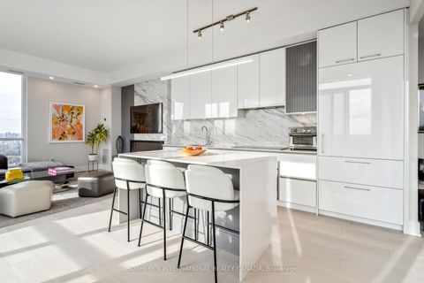 Photo 9 at 5405 - 1 Yorkville Avenue, Annex, Toronto