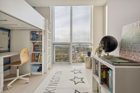 Photo 22 at 5405 - 1 Yorkville Avenue, Annex, Toronto
