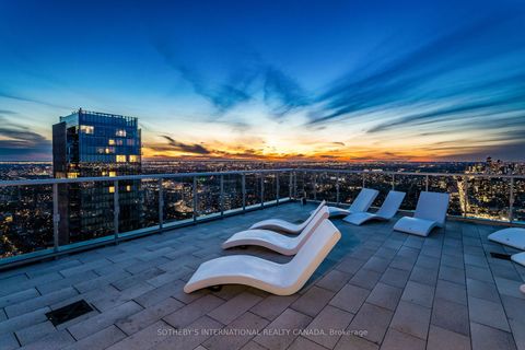 Photo 41 at 5405 - 1 Yorkville Avenue, Annex, Toronto