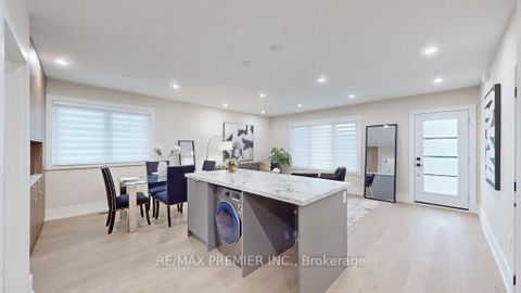 Photo 16 at 270 Brighton Avenue, Bathurst Manor, Toronto