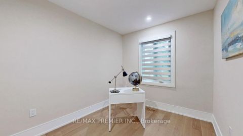 Photo 25 at 270 Brighton Avenue, Bathurst Manor, Toronto