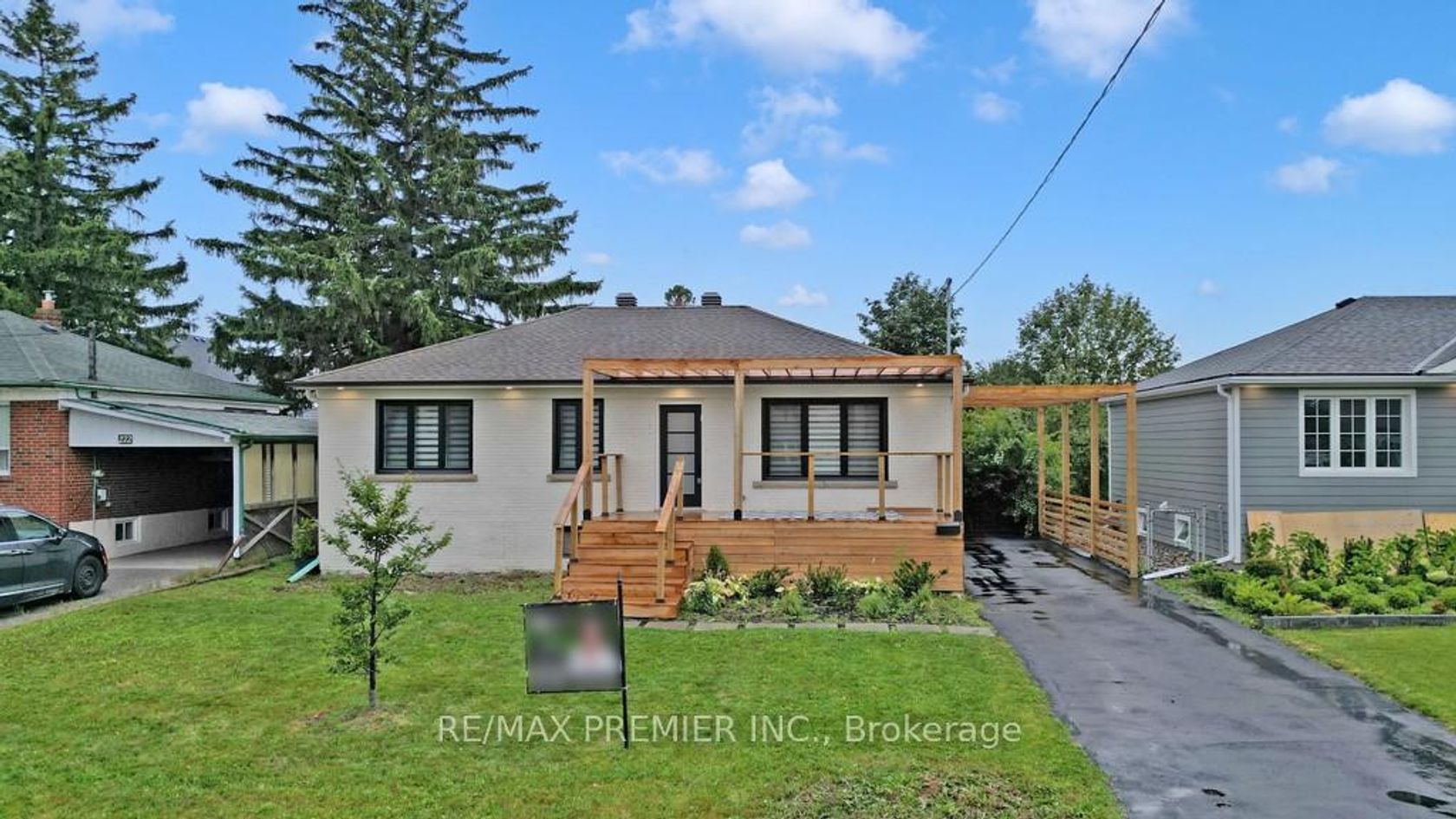 270 Brighton Avenue, Bathurst Manor, Toronto 