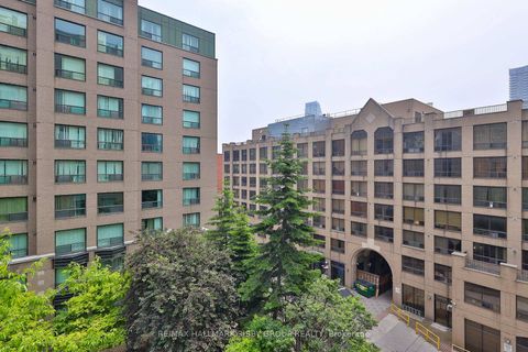 Photo 27 at 528 - 109 Front Street E, Waterfront Communities C8, Toronto