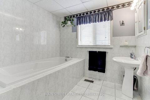 Photo 21 at 241 Andrew Street, Central Newmarket, Newmarket