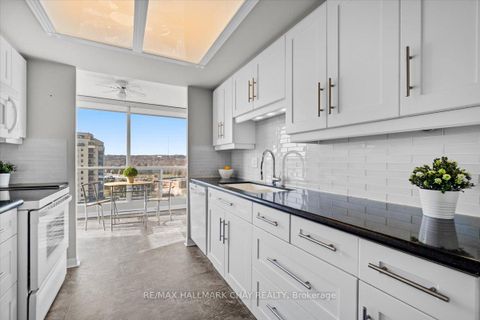 Photo 9 at 908 - 65 Ellen Street, Lakeshore, Barrie