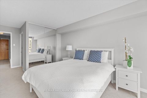 Photo 22 at 908 - 65 Ellen Street, Lakeshore, Barrie