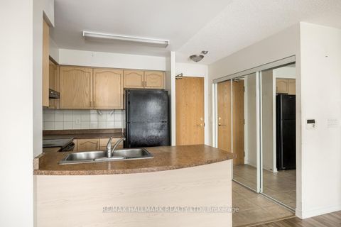 Photo 4 at 403 - 5500 Yonge Street, Willowdale West, Toronto