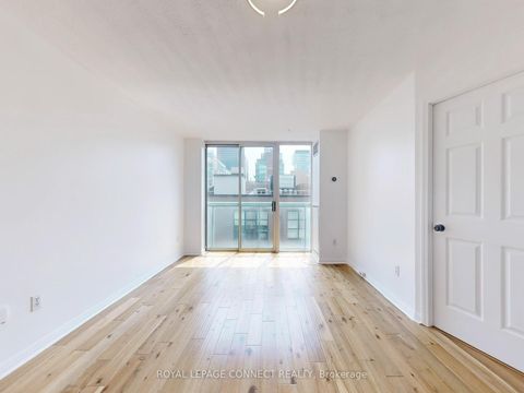 Photo 10 at 809 - 311 Richmond Street E, Moss Park, Toronto