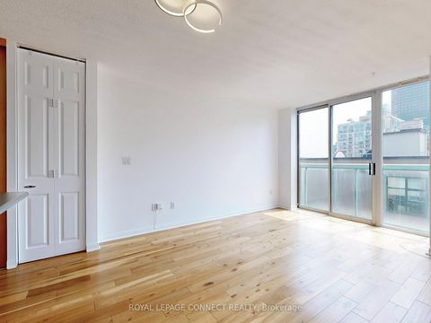 Photo 11 at 809 - 311 Richmond Street E, Moss Park, Toronto