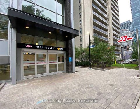 Photo 3 at 1006 - 17 Dundonald Street, Yonge Corridor, Toronto