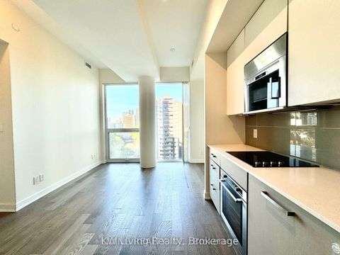 Photo 13 at 1006 - 17 Dundonald Street, Yonge Corridor, Toronto