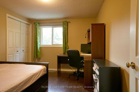 Photo 22 at 1453 Thistledown Road, GA Glen Abbey, Oakville