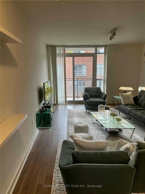 Photo 3 at 411 - 78 Tecumseth Street, Niagara, Toronto