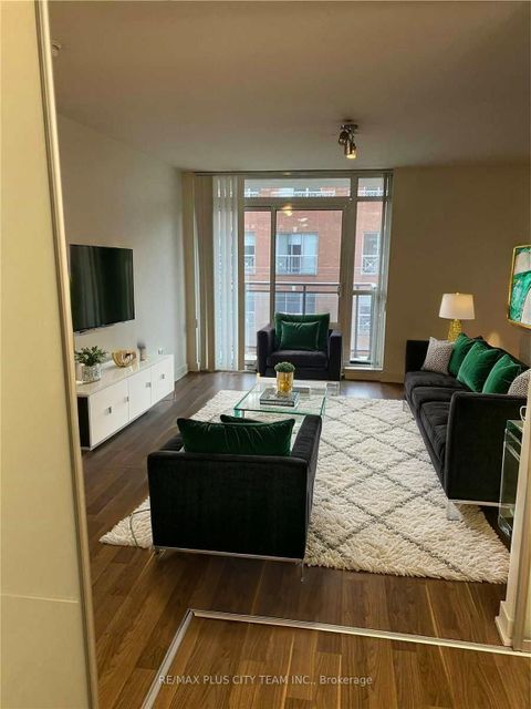 Photo 6 at 411 - 78 Tecumseth Street, Niagara, Toronto