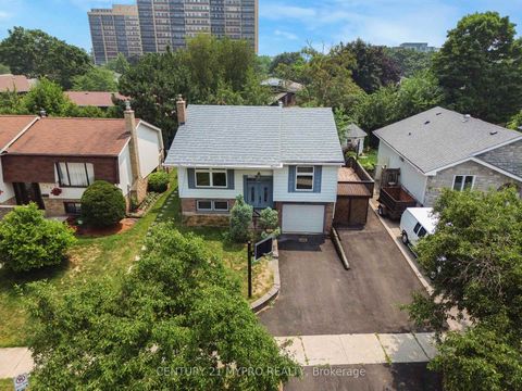 Photo 2 at 1294 Forest Hill, FA Falgarwood, Oakville