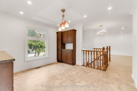 Photo 12 at 1294 Forest Hill, FA Falgarwood, Oakville