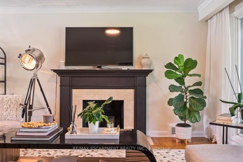 Photo 7 at 237 Albion Avenue, MO Morrison, Oakville