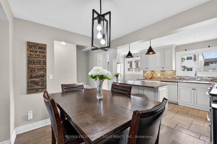 Photo 10 at 122 - 11 Harrisford Street, Red Hill, Hamilton