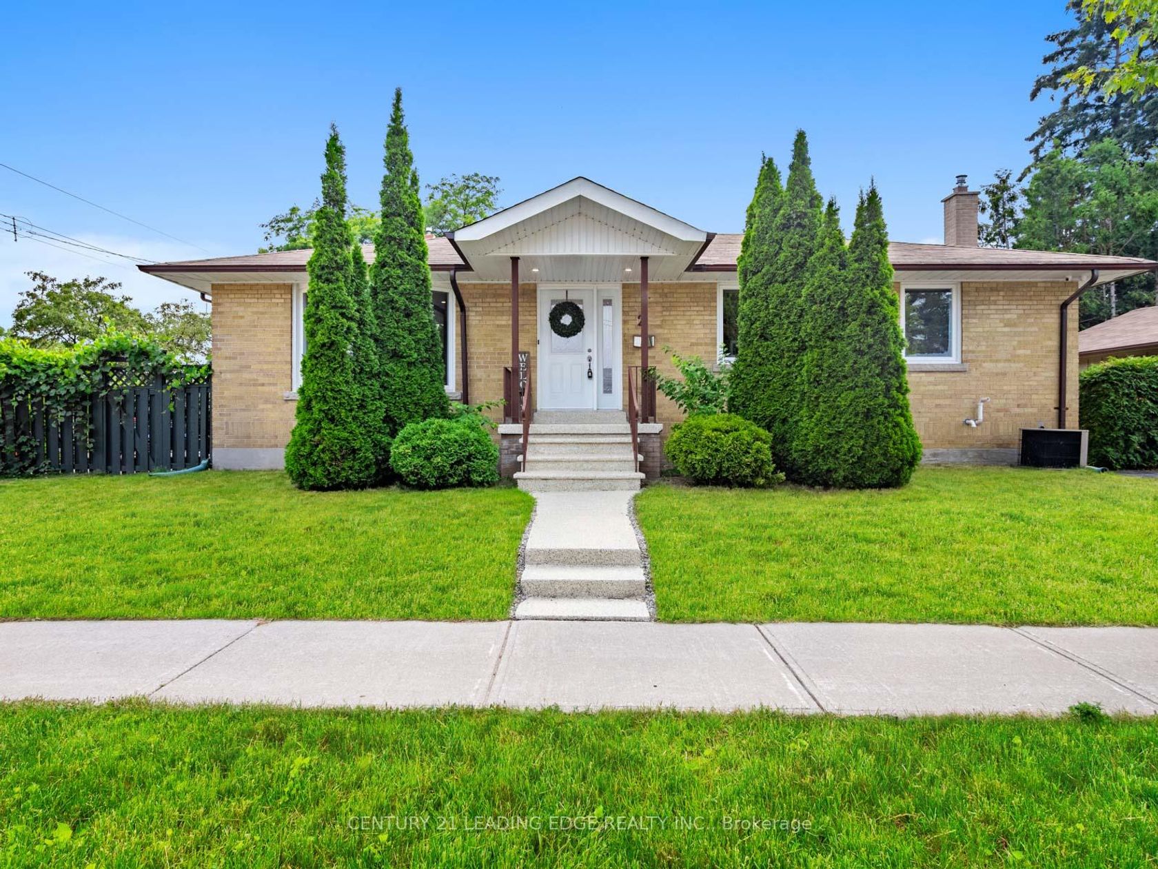 2 Daventry Road, Woburn, Toronto 