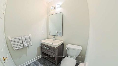 Photo 15 at 10 HARPER HILL Road, Angus Glen, Markham