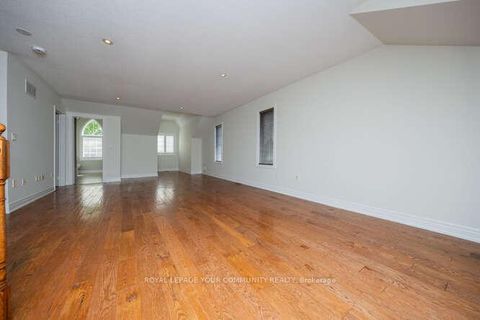 Photo 22 at 10 HARPER HILL Road, Angus Glen, Markham