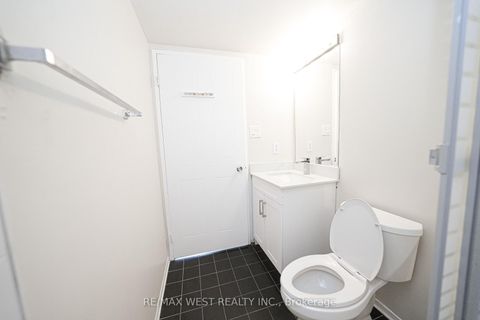 Photo 19 at 608 - 1470 Midland Avenue, Dorset Park, Toronto