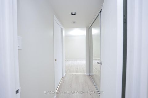 Photo 20 at 608 - 1470 Midland Avenue, Dorset Park, Toronto