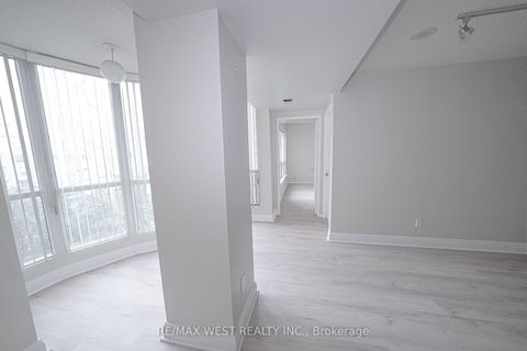 Photo 22 at 608 - 1470 Midland Avenue, Dorset Park, Toronto