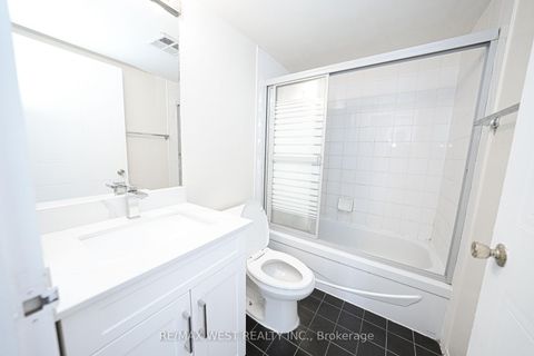 Photo 25 at 608 - 1470 Midland Avenue, Dorset Park, Toronto