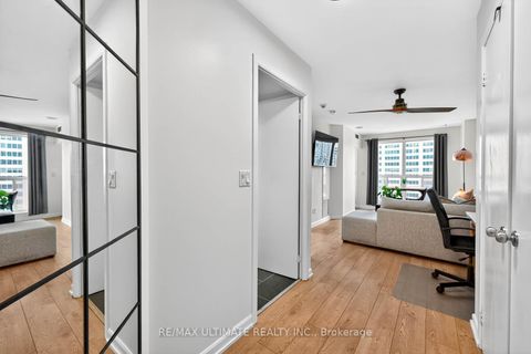 Photo 3 at 2113 - 8 Park Road, Moore Park, Toronto