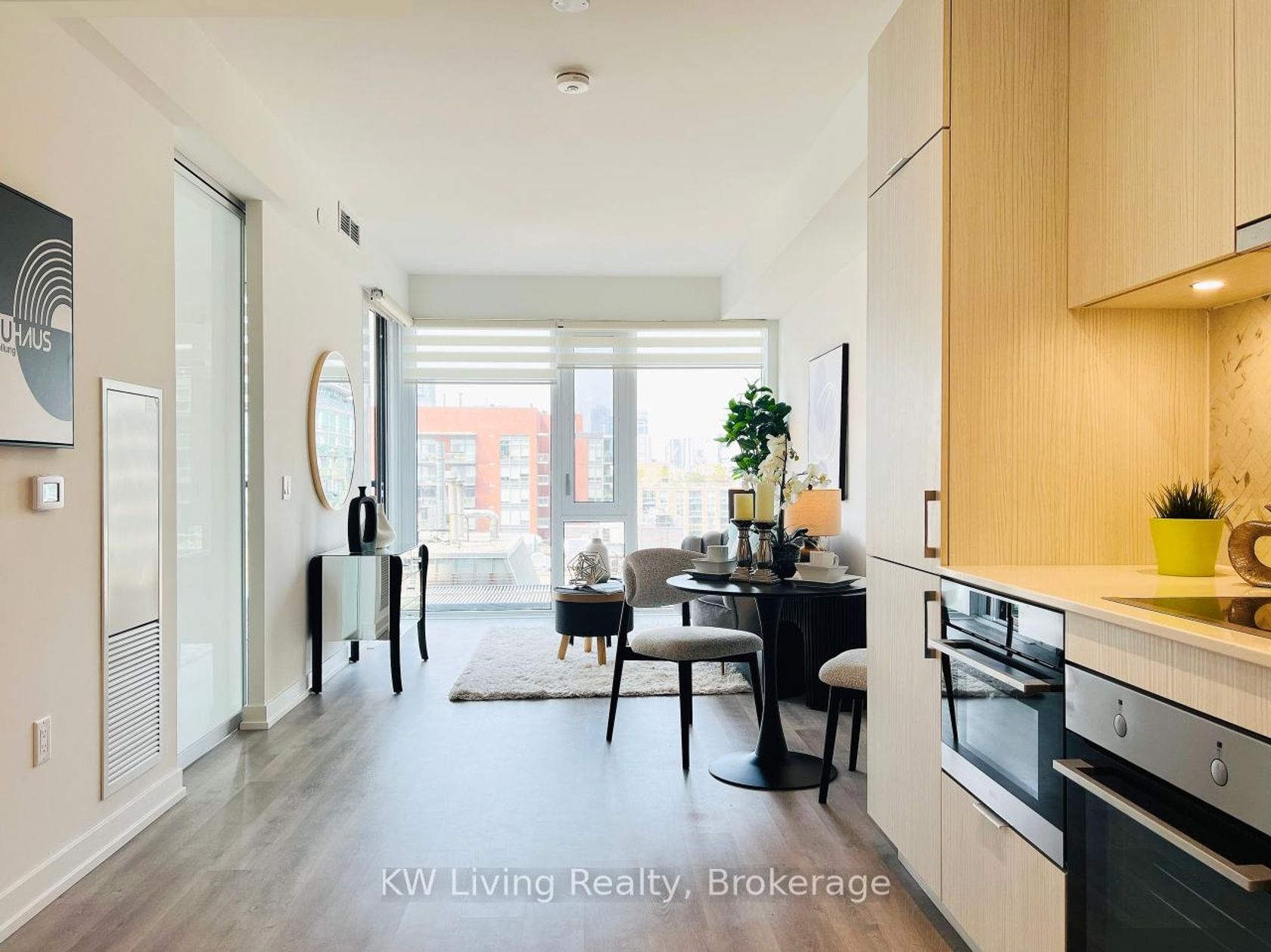 1105 - 158 Front Street E, Moss Park, Toronto 