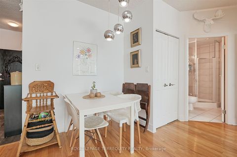 Photo 4 at 705 - 88 Palace Pier Court, Mimico, Toronto