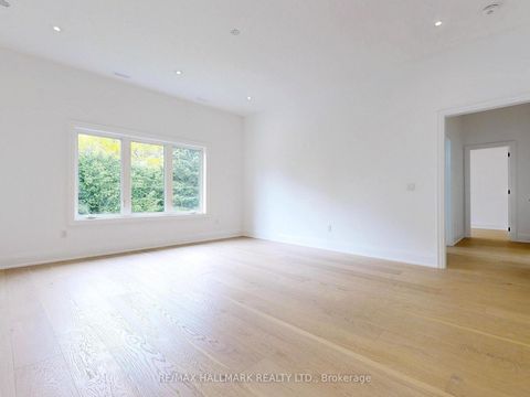 Photo 24 at 32 Cossar Drive, Aurora Highlands, Aurora