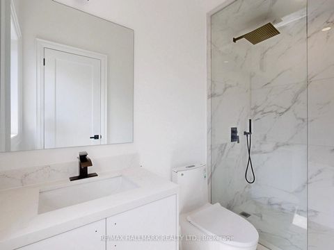Photo 31 at 32 Cossar Drive, Aurora Highlands, Aurora