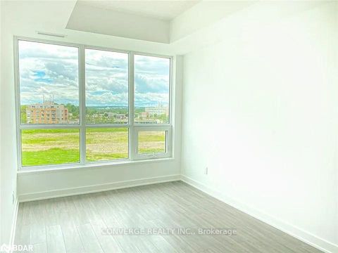 Photo 7 at 317 - 681 Yonge Street, Painswick South, Barrie Photo 7 at 317 - 681 Yonge Street, Painswick South, Barrie
