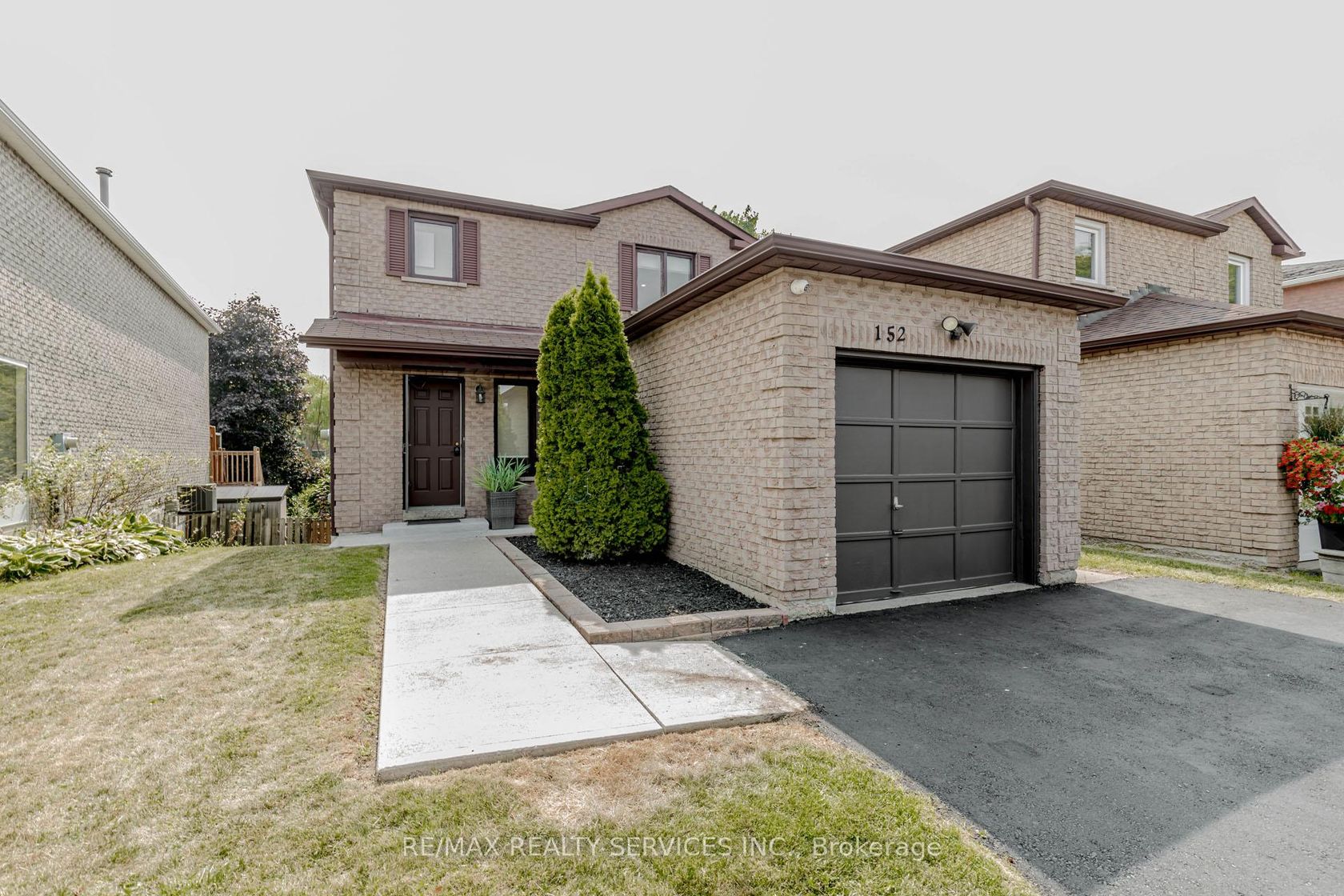 152 Blackfoot Trail, Hurontario, Mississauga 